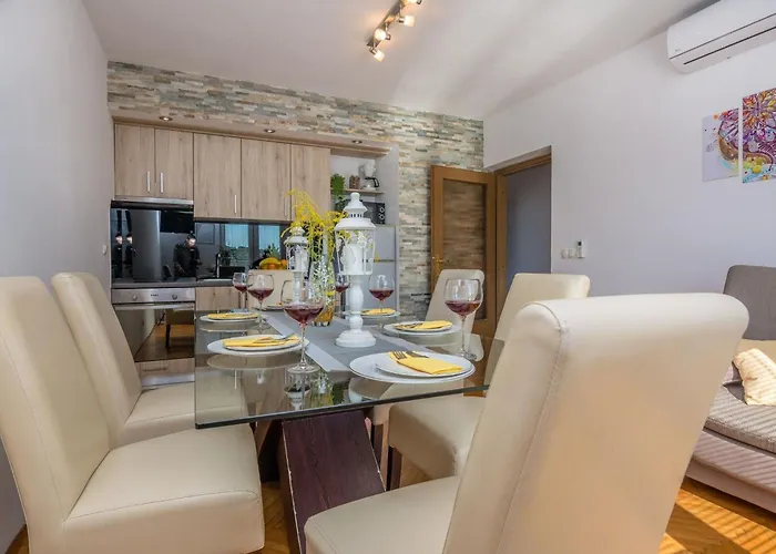Radovic Nives By Interhome Appartement Vir